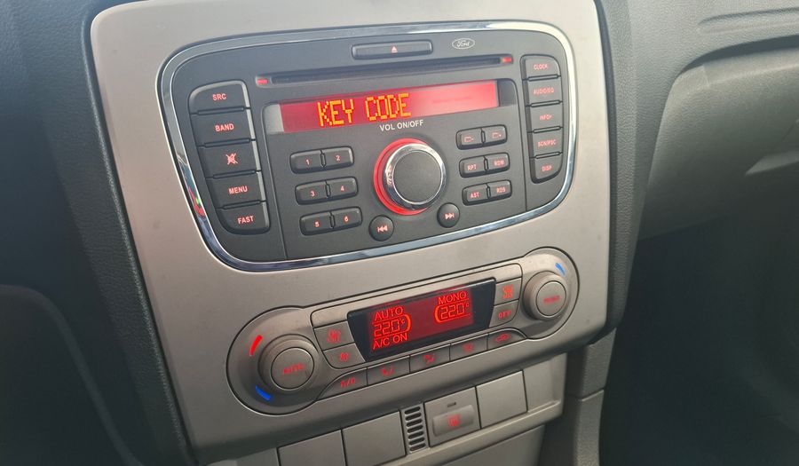 Ford Focus Ii 2.0 TREND PLUS Hatchback 2012