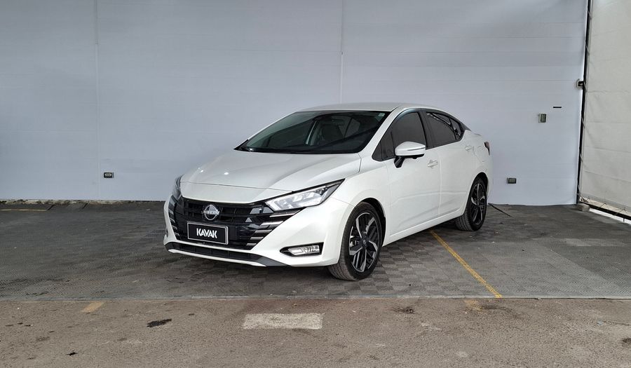 Nissan Versa Exclusive