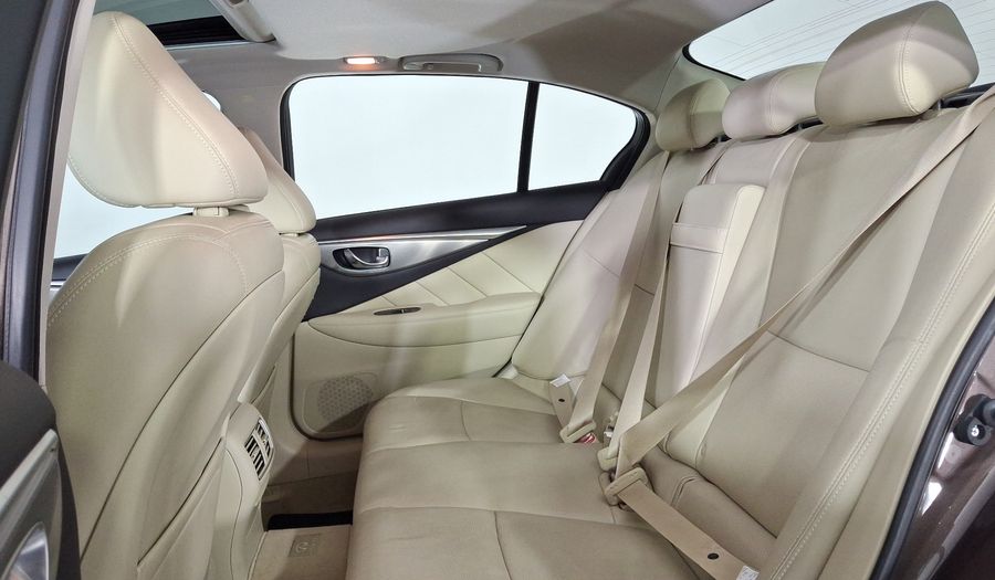 Infiniti Q50 3.7 SEDUCTION AUTO Sedan 2018