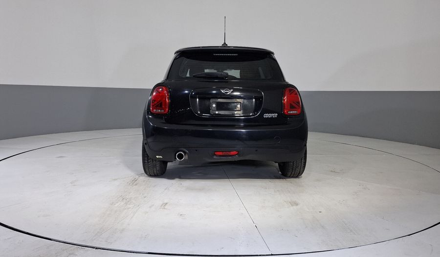 Mini Cooper 1.5 COOPER CHILI Hatchback 2021