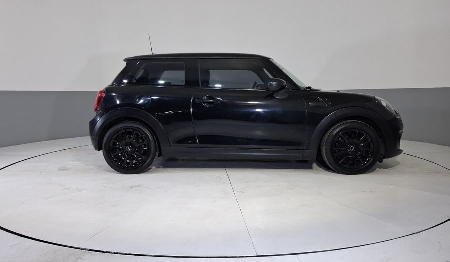 Mini Cooper 1.5 COOPER CHILI Hatchback 2021