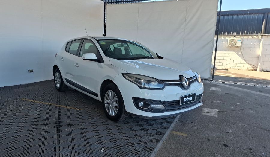 Renault Megane 1.6 MEGANE III LUXE PACK Hatchback 2015
