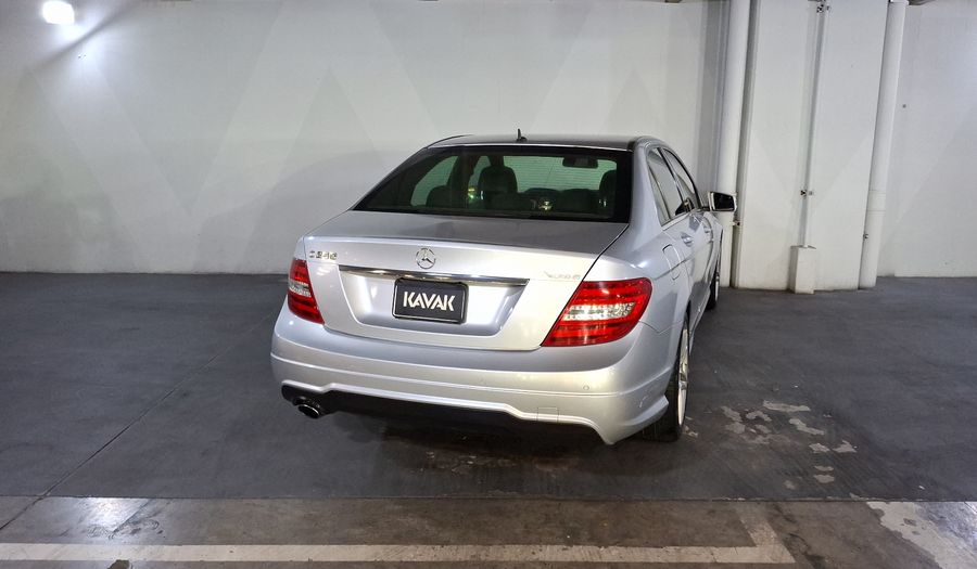 Mercedes Benz Clase C 1.8 250 CGI SPORT AT Sedan 2014