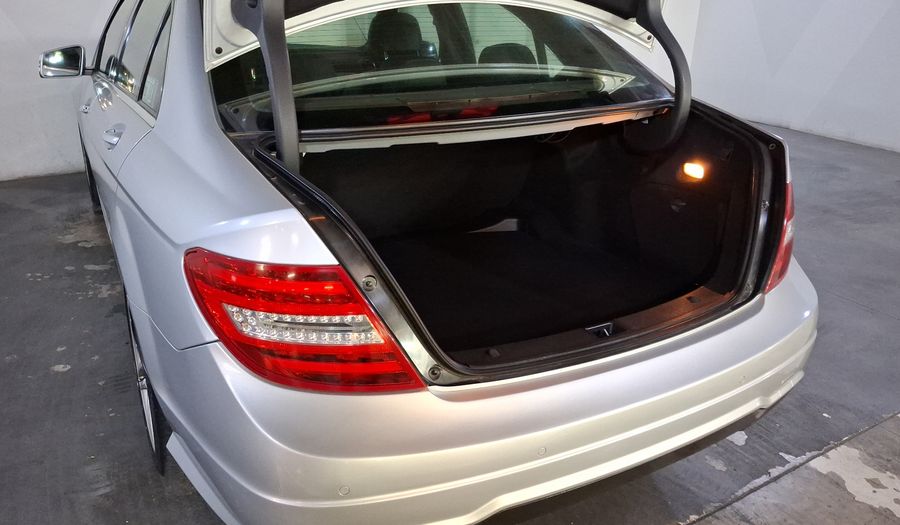 Mercedes Benz Clase C 1.8 250 CGI SPORT AT Sedan 2014