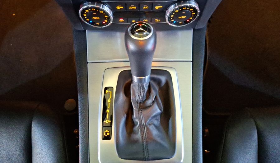 Mercedes Benz Clase C 1.8 250 CGI SPORT AT Sedan 2014