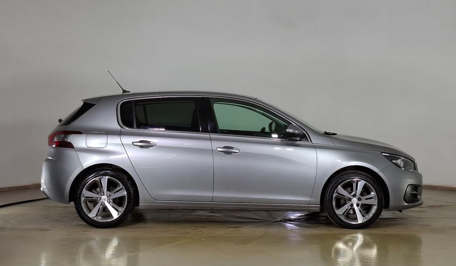 Peugeot 308 1.5 BLUEHDI AUTO 130 HP ALLURE PACK Hatchback 2021