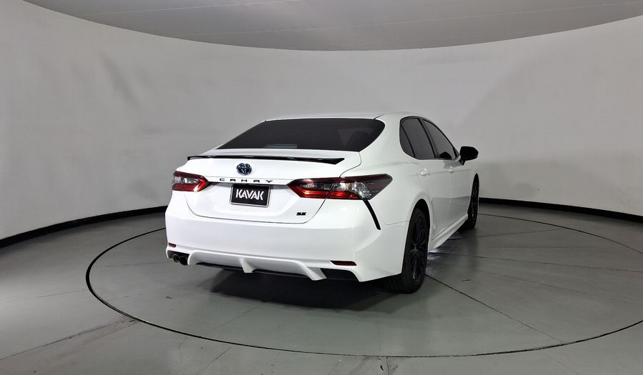 Toyota Camry 2.5 HEV SE NIGHTSHADE AUTO Sedan 2024