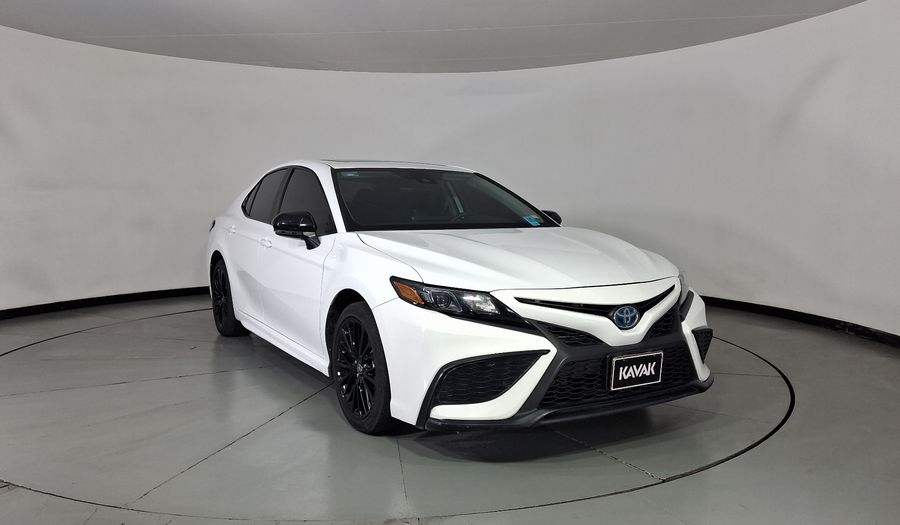 Toyota Camry 2.5 HEV SE NIGHTSHADE AUTO Sedan 2024