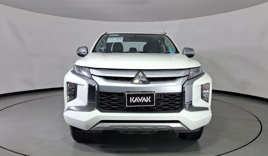 Mitsubishi L200 2.4 GLX GASOLINA Pickup 2023