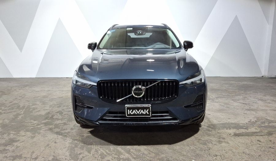 Volvo Xc60 2.0 B5 MHEV MOMENTUM AUTO AWD Suv 2022