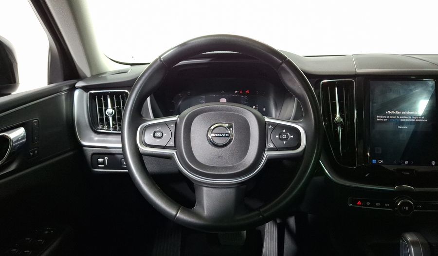 Volvo Xc60 2.0 B5 MHEV MOMENTUM AUTO AWD Suv 2022