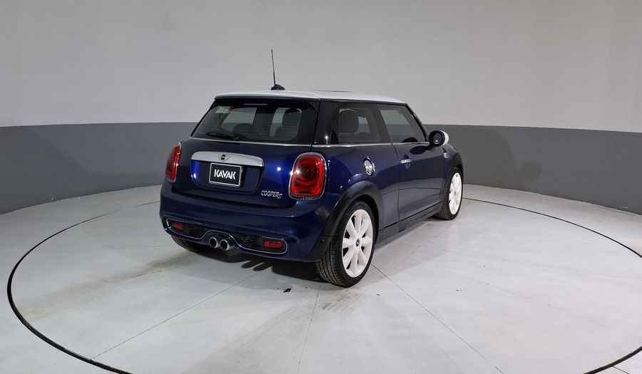Mini Cooper S 2.0 COOPER CHILI AT Hatchback 2017
