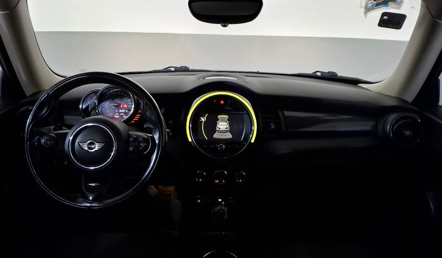 Mini Cooper S 2.0 COOPER CHILI AT Hatchback 2017