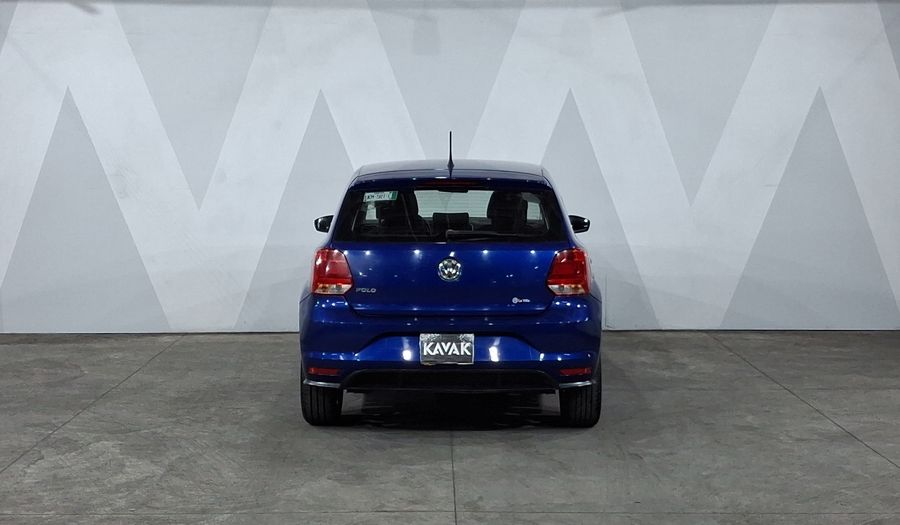 Volkswagen Polo 1.6 COMFORTLINE PLUS Hatchback 2021