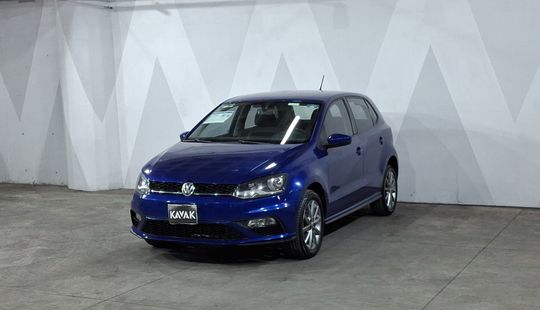 Volkswagen • Polo