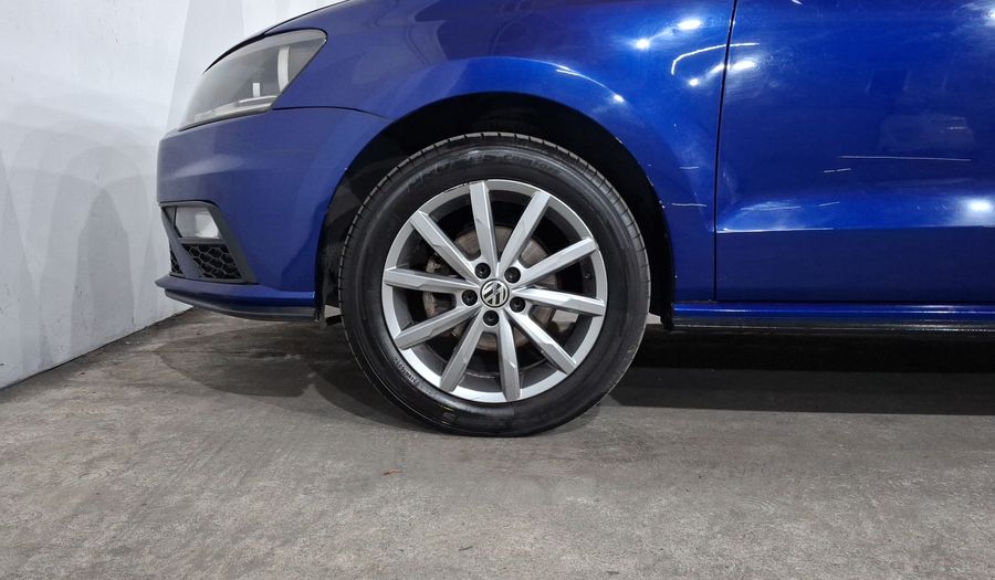 Volkswagen Polo 1.6 COMFORTLINE PLUS Hatchback 2021