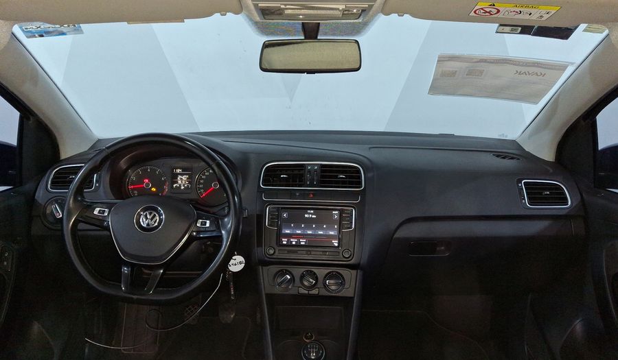 Volkswagen Polo 1.6 COMFORTLINE PLUS Hatchback 2021