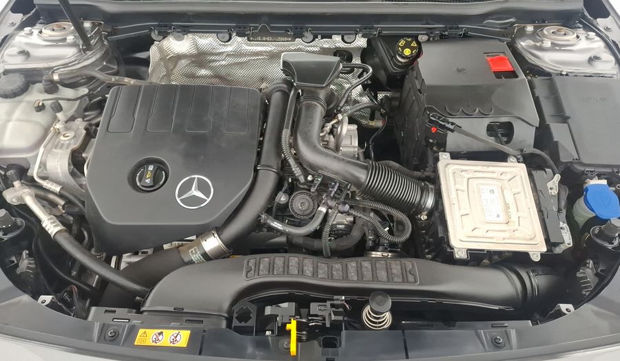 Mercedes Benz Clase Cla 1.3 CLA 200 COMFORT DCT Coupe 2020