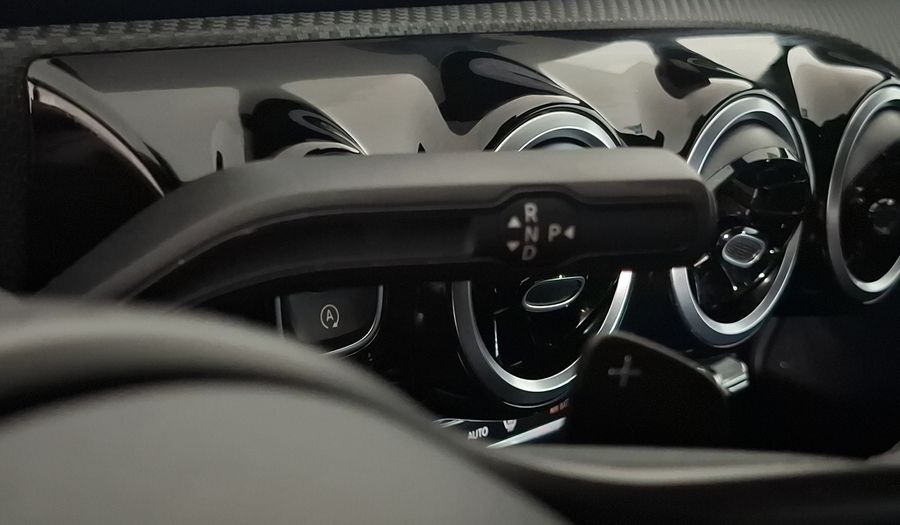 Mercedes Benz Clase Cla 1.3 CLA 200 COMFORT DCT Coupe 2020