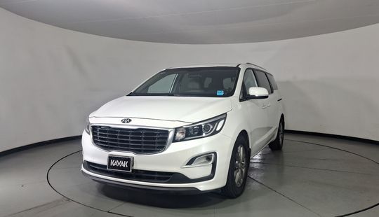Kia • Sedona