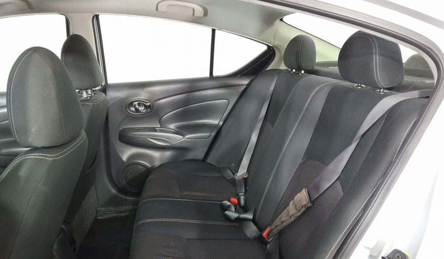 Nissan Versa 1.6 SENSE TA AC Sedan 2016