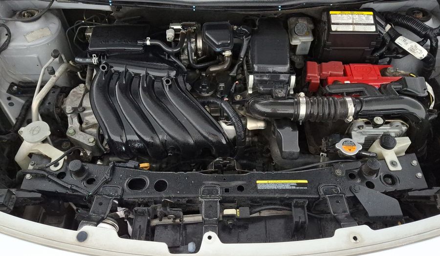 Nissan Versa 1.6 SENSE TA AC Sedan 2016