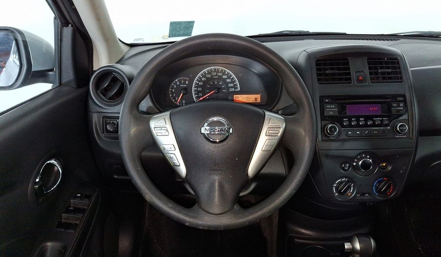 Nissan Versa 1.6 SENSE TA AC Sedan 2016