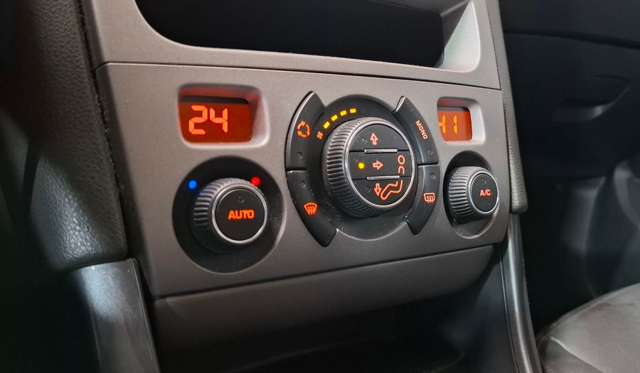 Peugeot 408 2.0 16V ALLURE+ Sedan 2012