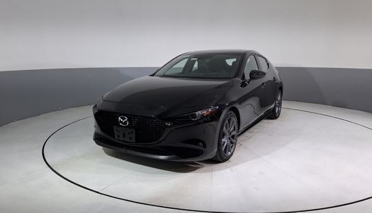 Mazda • Mazda 3