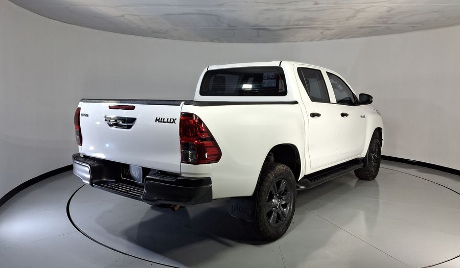 Toyota Hilux 2.7 SR DOBLE CABINA Pickup 2024