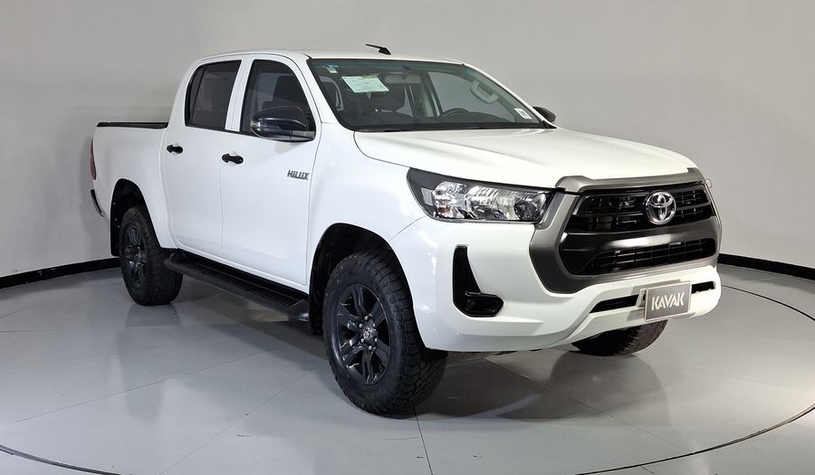 Toyota Hilux 2.7 SR DOBLE CABINA Pickup 2024