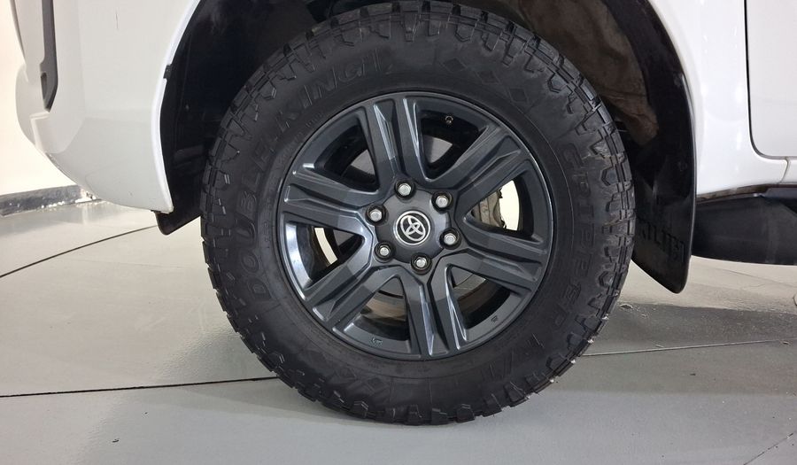 Toyota Hilux 2.7 SR DOBLE CABINA Pickup 2024
