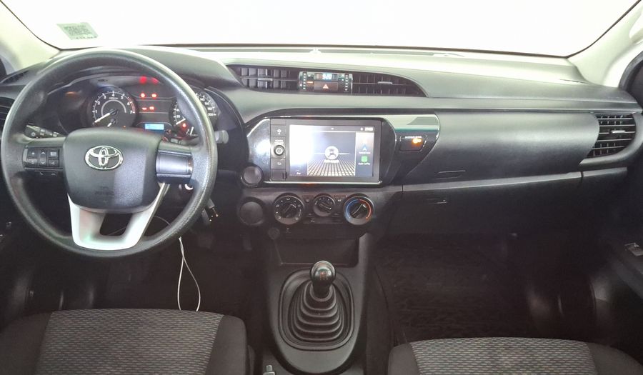Toyota Hilux 2.7 SR DOBLE CABINA Pickup 2024