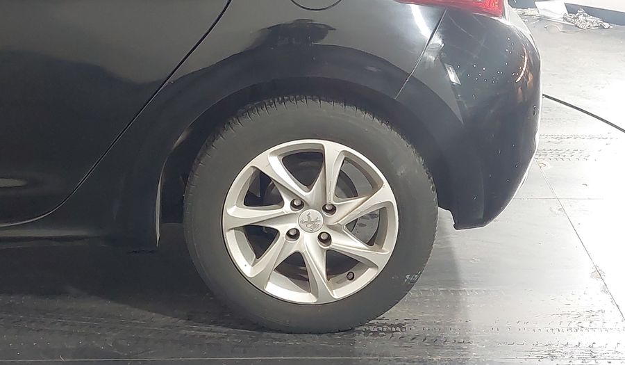 Peugeot 208 1.6 16V FLEX ACTIVE PACK AUTO Hatchback 2015