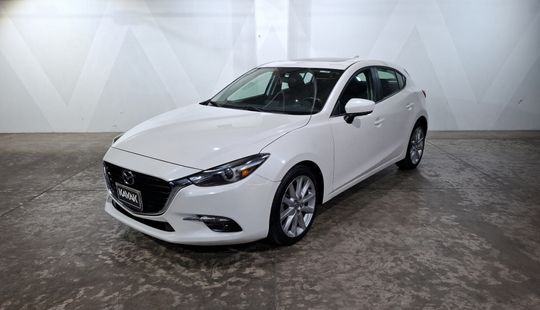 Mazda • Mazda 3