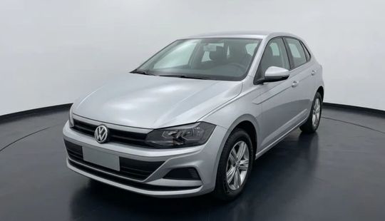 Volkswagen • Polo