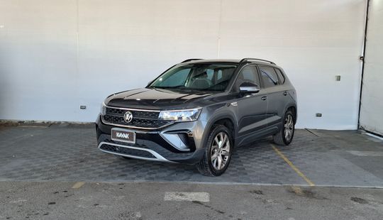 Volkswagen • Taos