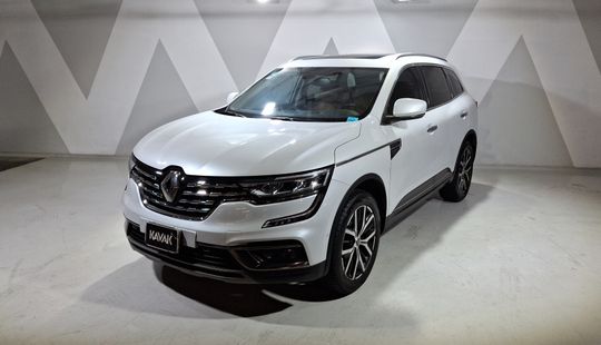 2023 • 28,219 km • Automático
