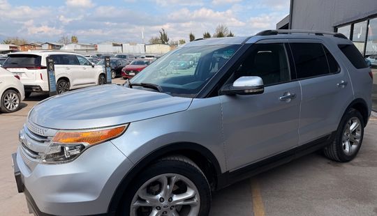 Ford • Explorer