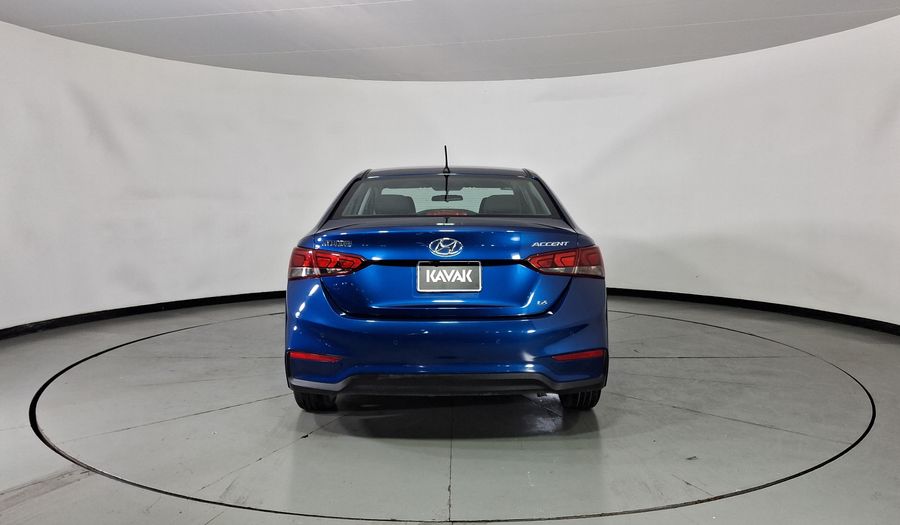 Hyundai Accent 1.6 GL MID AUTO Sedan 2022