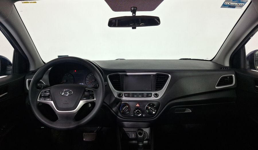 Hyundai Accent 1.6 GL MID AUTO Sedan 2022