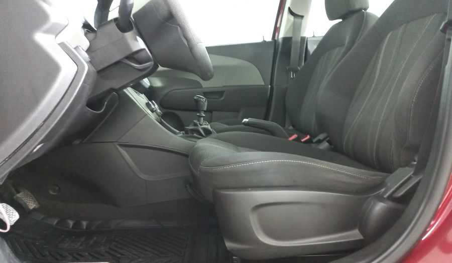 Chevrolet Sonic 1.6 MT D LT Sedan 2017