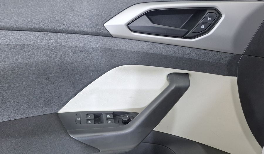 Volkswagen T-cross 1.0 TSI TRENDLINE AUTO Suv 2022