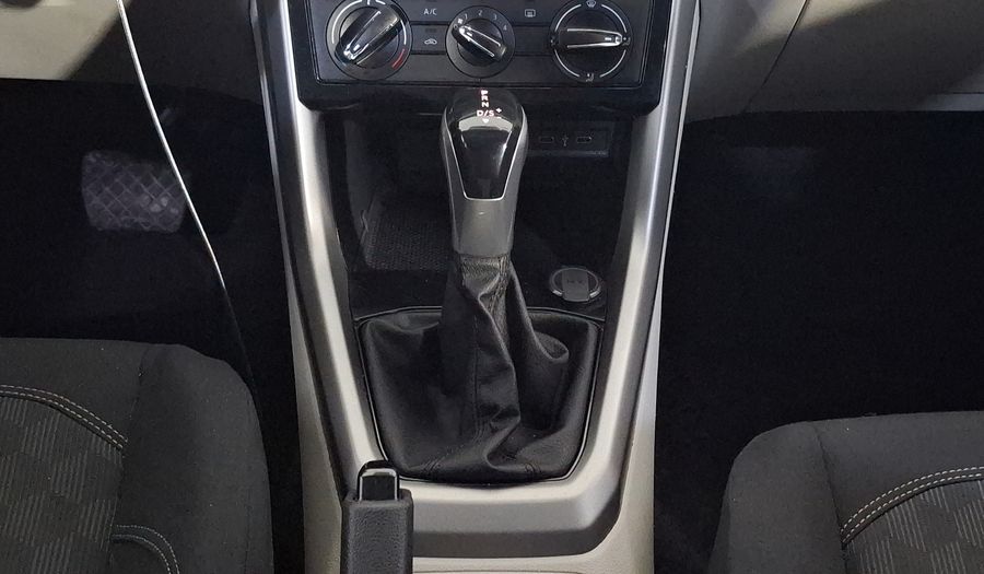 Volkswagen T-cross 1.0 TSI TRENDLINE AUTO Suv 2022