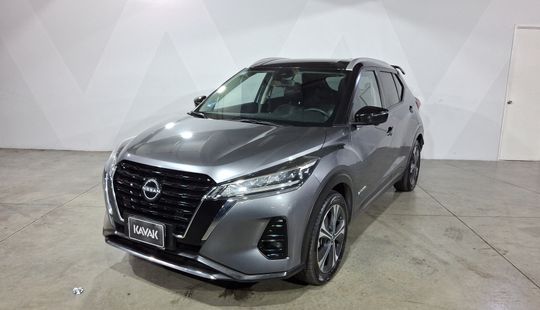 Nissan • Kicks