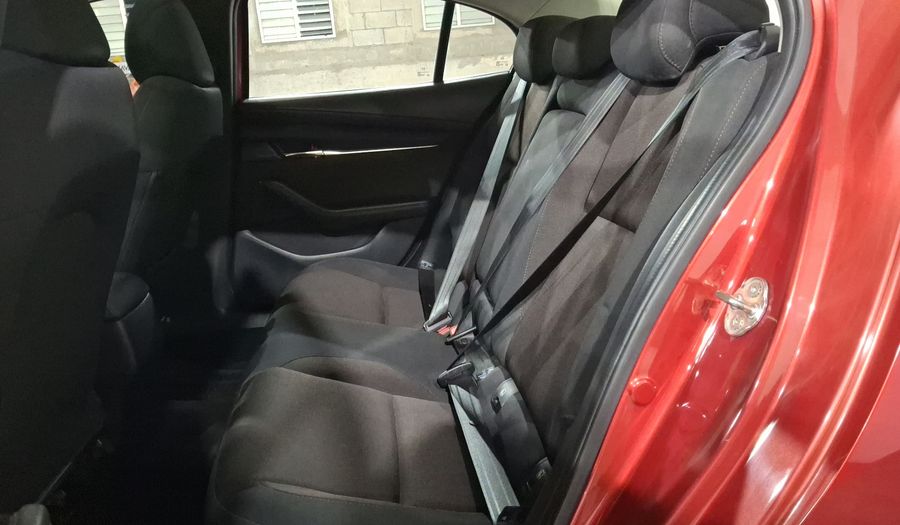 Mazda 3 2.0 MHEV I SPORT AUTO Sedan 2022
