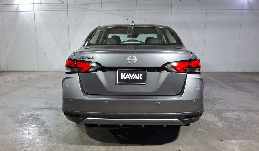 Nissan Versa 1.6 EXCLUSIVE CVT Sedan 2024