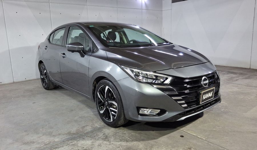 Nissan Versa 1.6 EXCLUSIVE CVT Sedan 2024