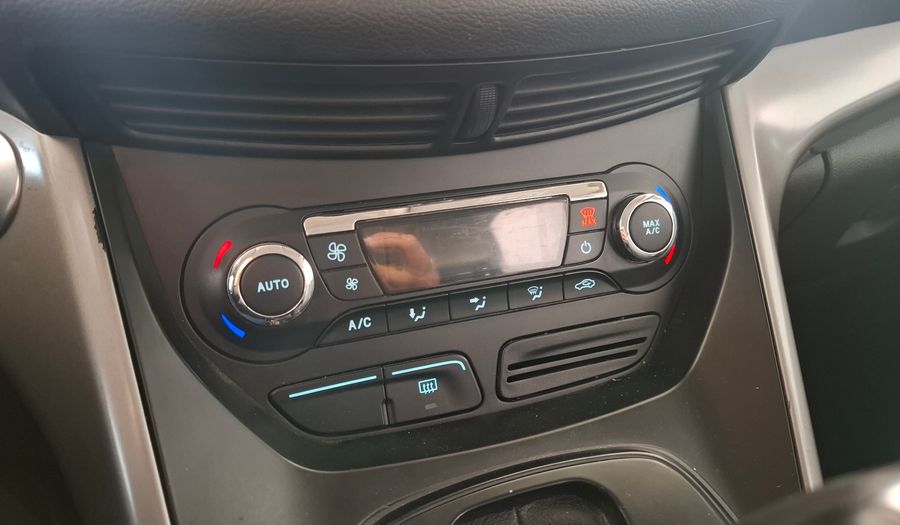 Ford Kuga 1.6 ECOBOOST SEL 4WD AUTO Suv 2013