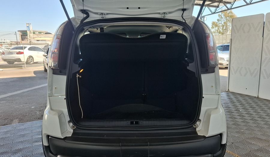 Citroen C3 Aircross 1.6 FEEL Minivan 2017